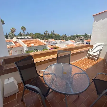 Island Village Ocean View Appartement