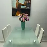公寓 Island Village Ocean View 阿德耶